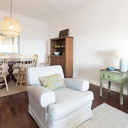Lovelystay -